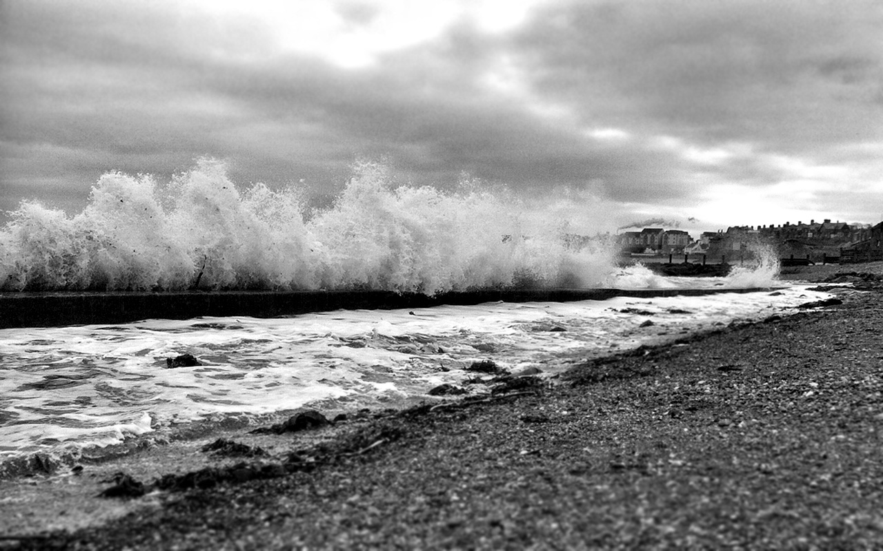 Waves crashing on Dunbar beach.